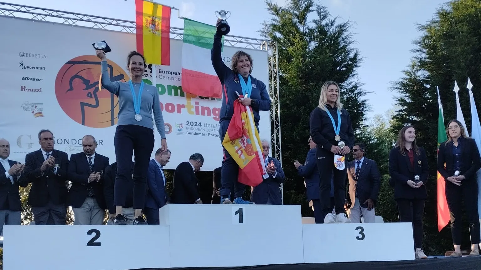 Beatriz Laparra conquista por quinto año consecutivo el Campeonato de Europa de Compak Sporting
