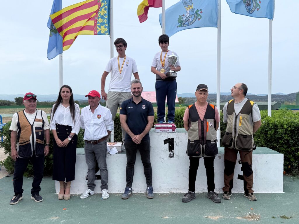 Pódium Junior del LXXVI Campeonato de España de Blancos a Brazo
