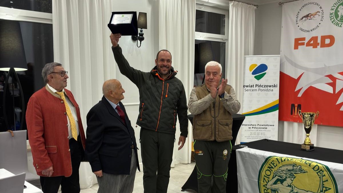 Pablo García y “Enko Valle del Zamudia” se proclaman subcampeones del mundo de San Huberto