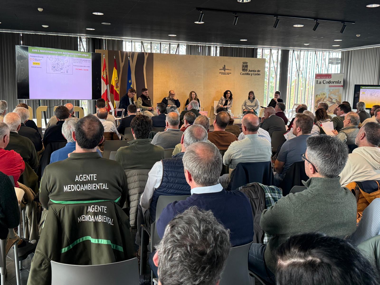 Los datos científicos aportados por cazadores centran el debate sobre el futuro de la codorniz en el Foro Nacional de Valladolid